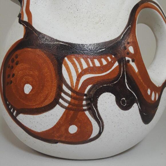 Vintage MCM 1960s Stoneware Pitcher Abstract Neolithic Art - Picture 6 of 9
